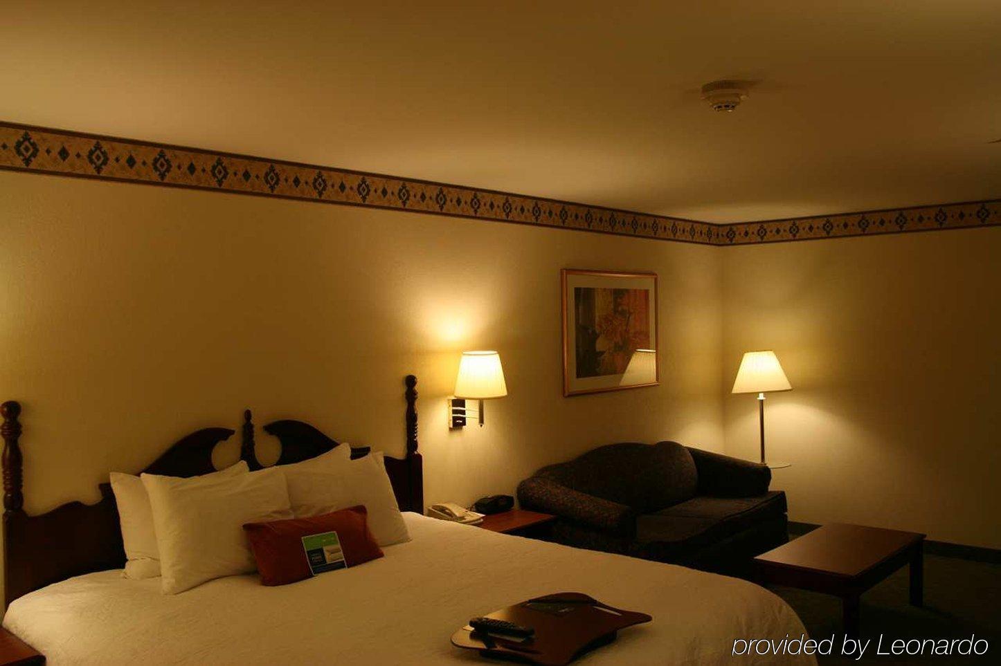 Hampton Inn Cornelia Room photo